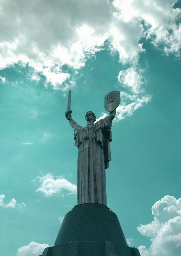 motherland statue kiev