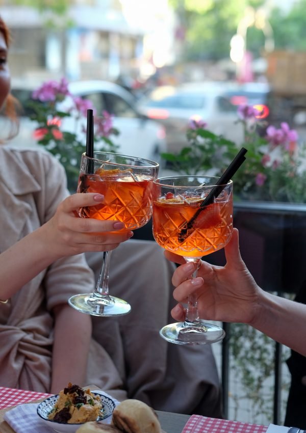 Aperitivo Ideas – How to Host an Italian Aperitivo Party
