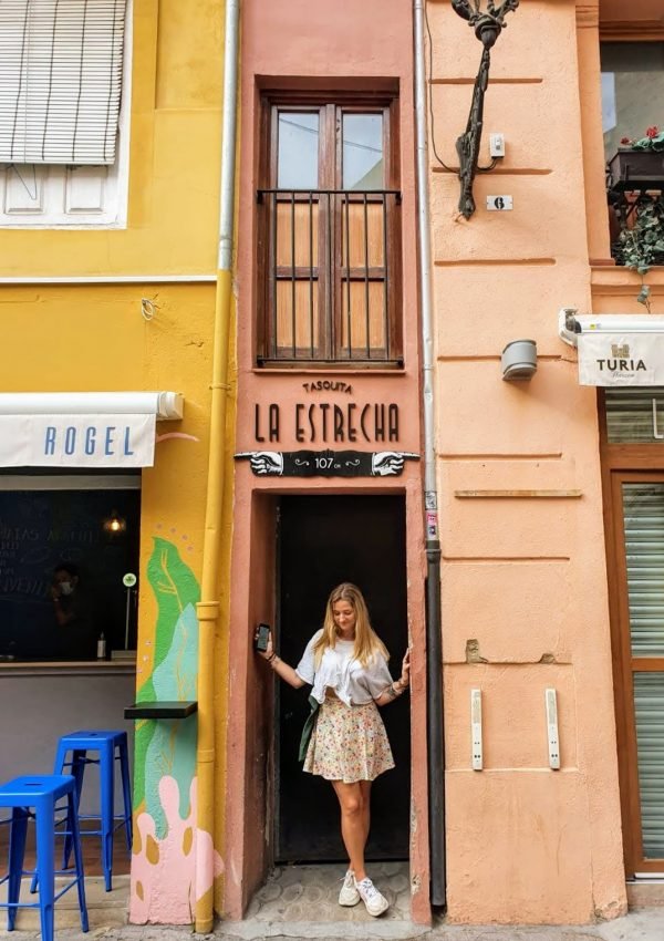 Discovering Valencia Old Town With Secret City Trails