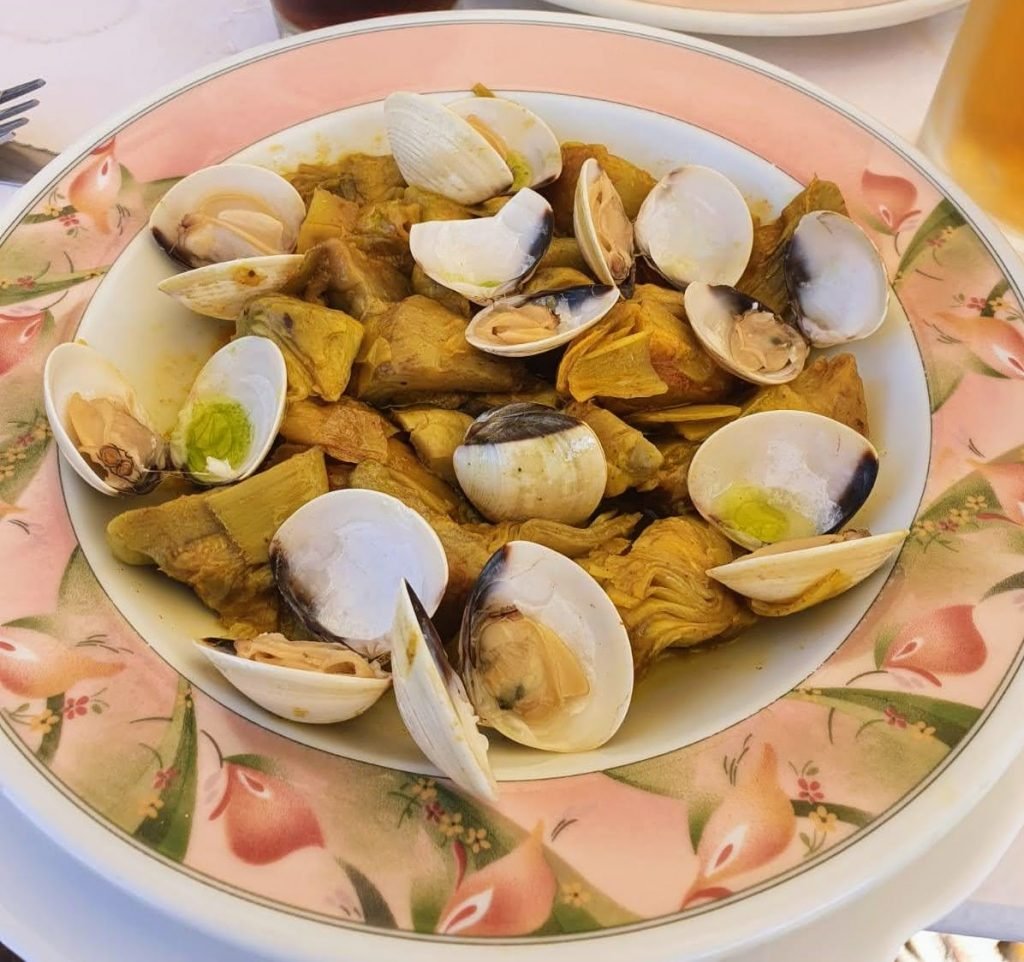artichokes and clams