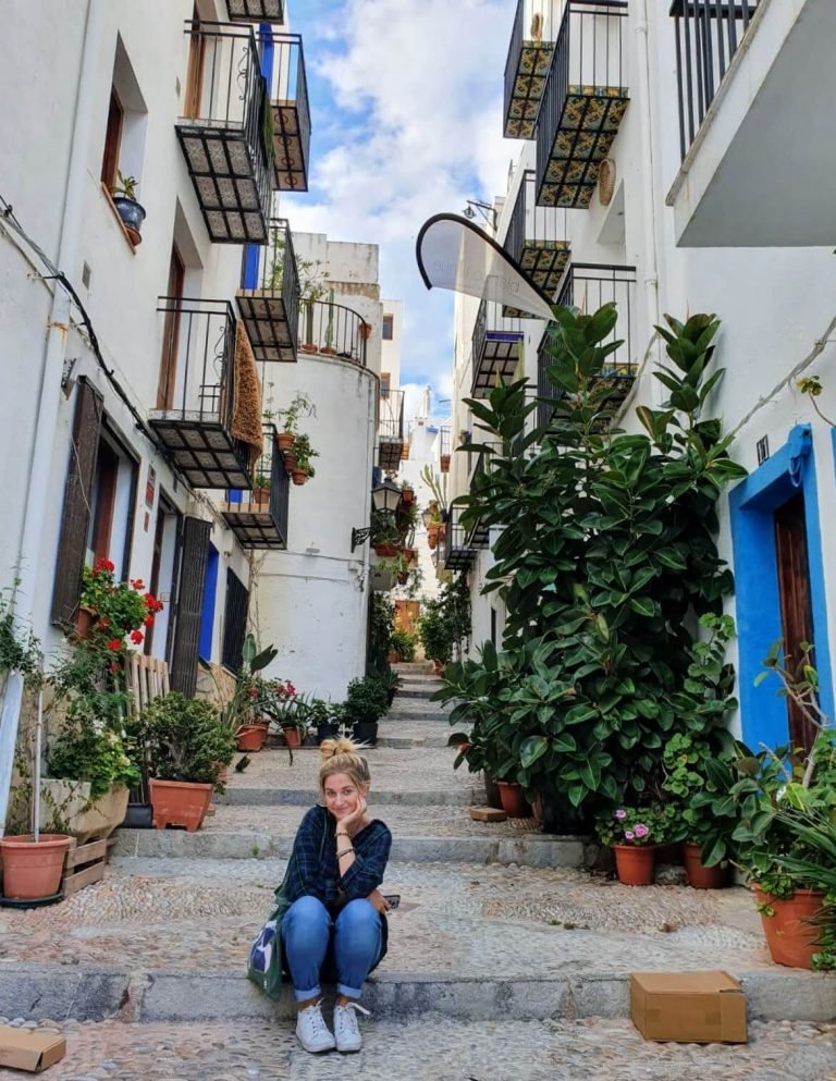 The Truth About Backpacking Alone as a Woman