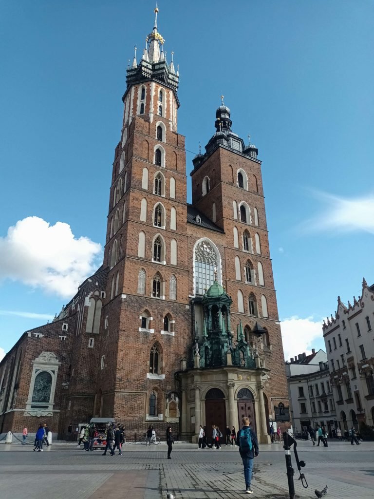 st mary's basilica krakow