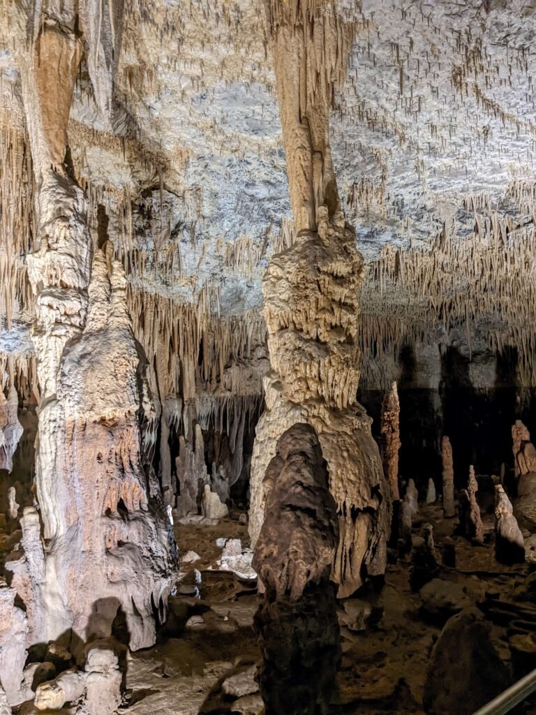 Kapsia Caves