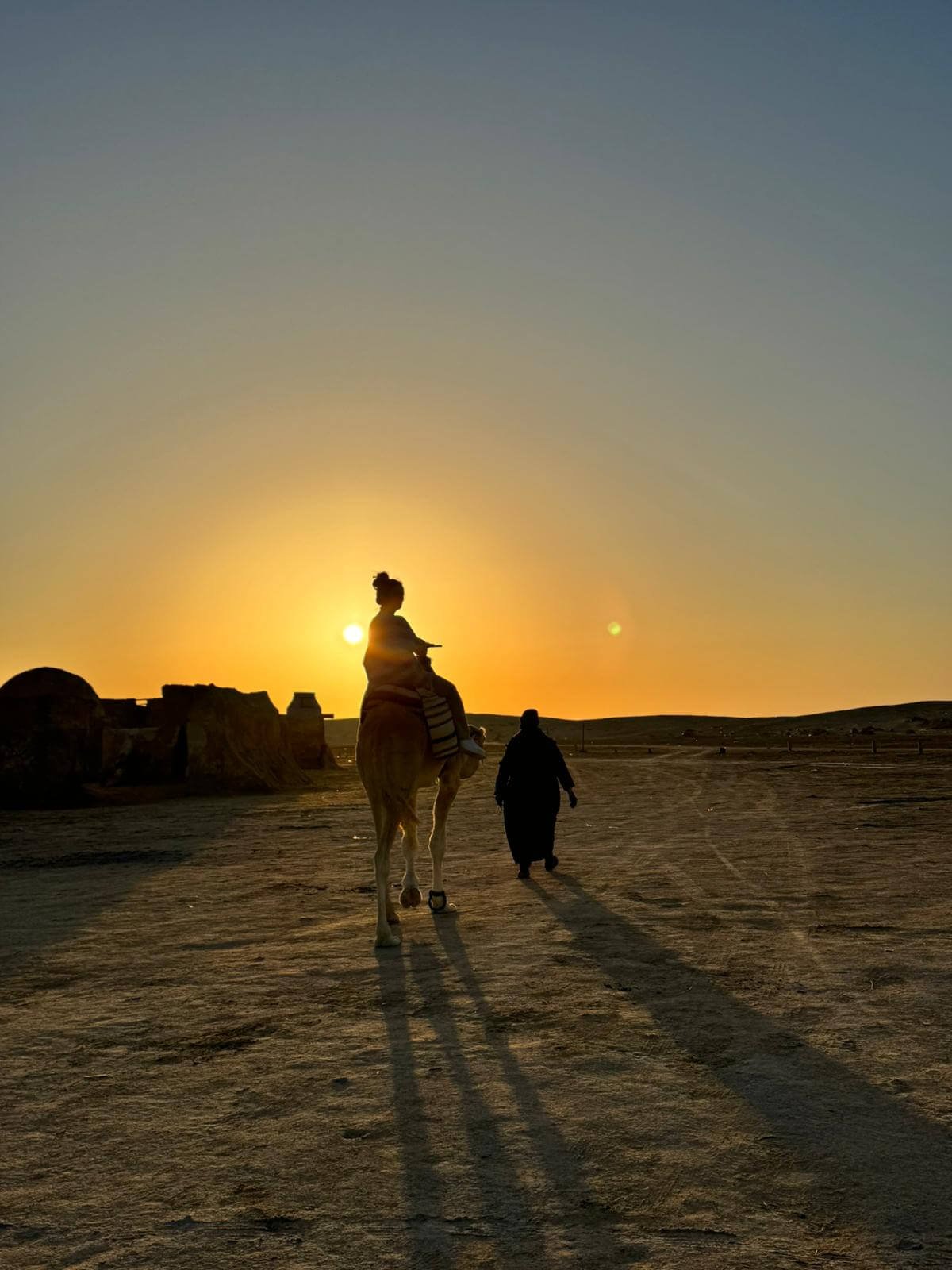 camel ride in the sahara desert