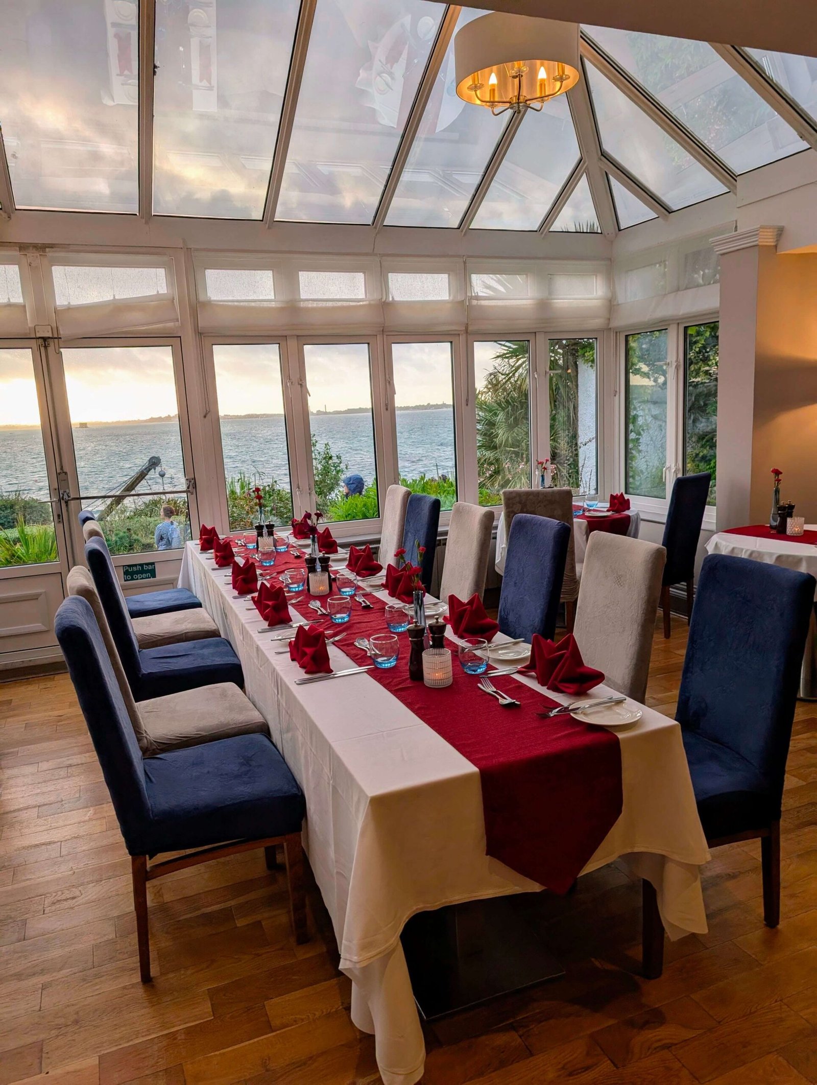 the conservatory restaurant herm