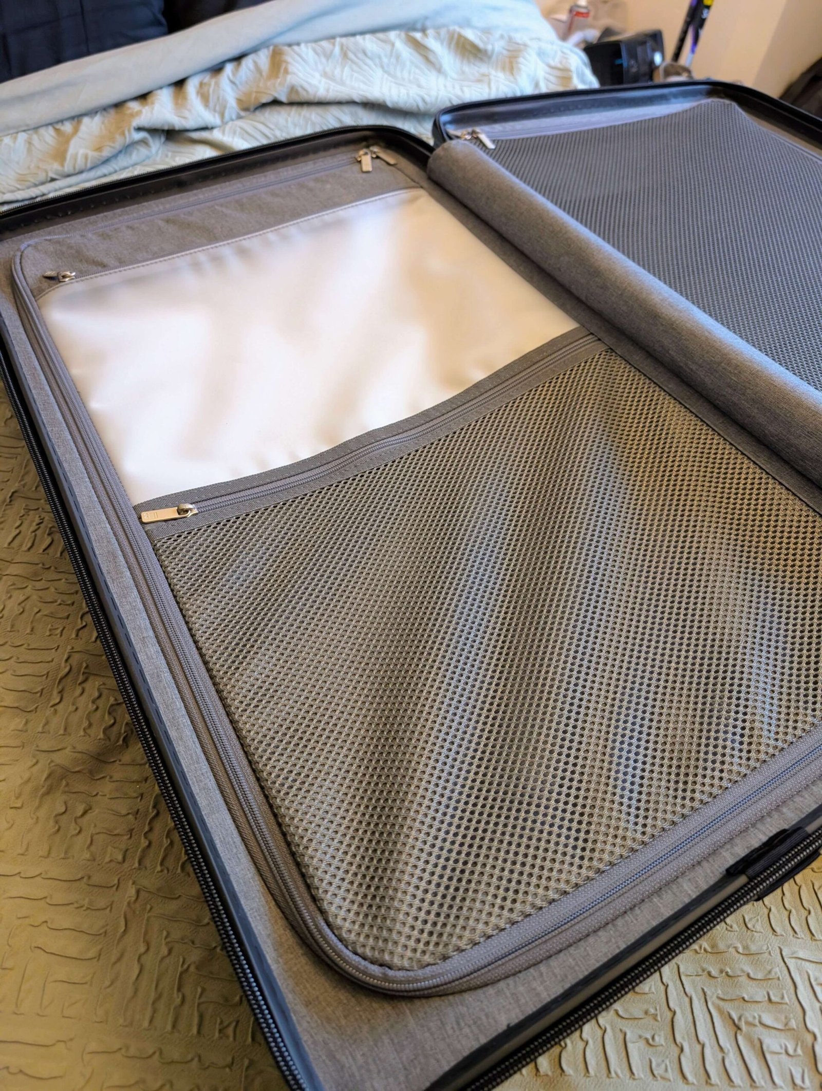 level8 luggage review