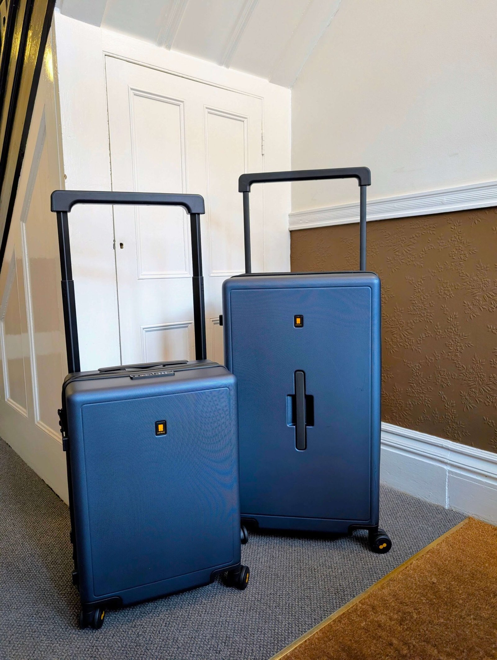 level8 Voyageur cases