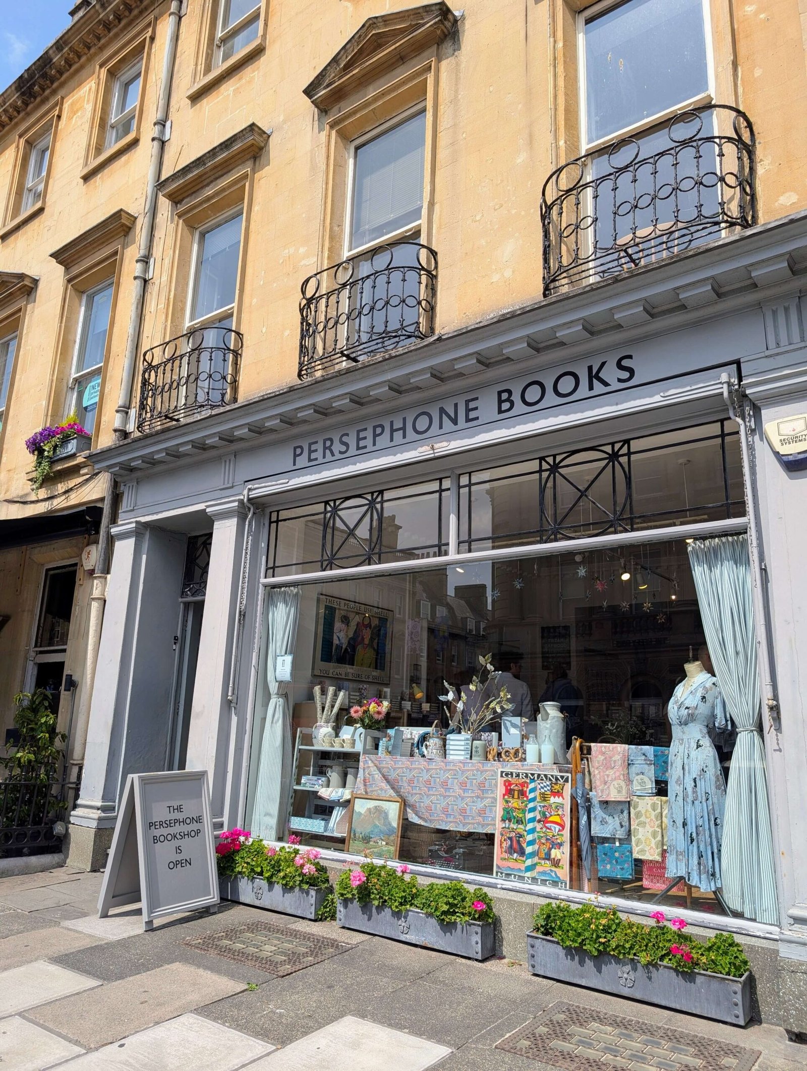 Persephone Books bath