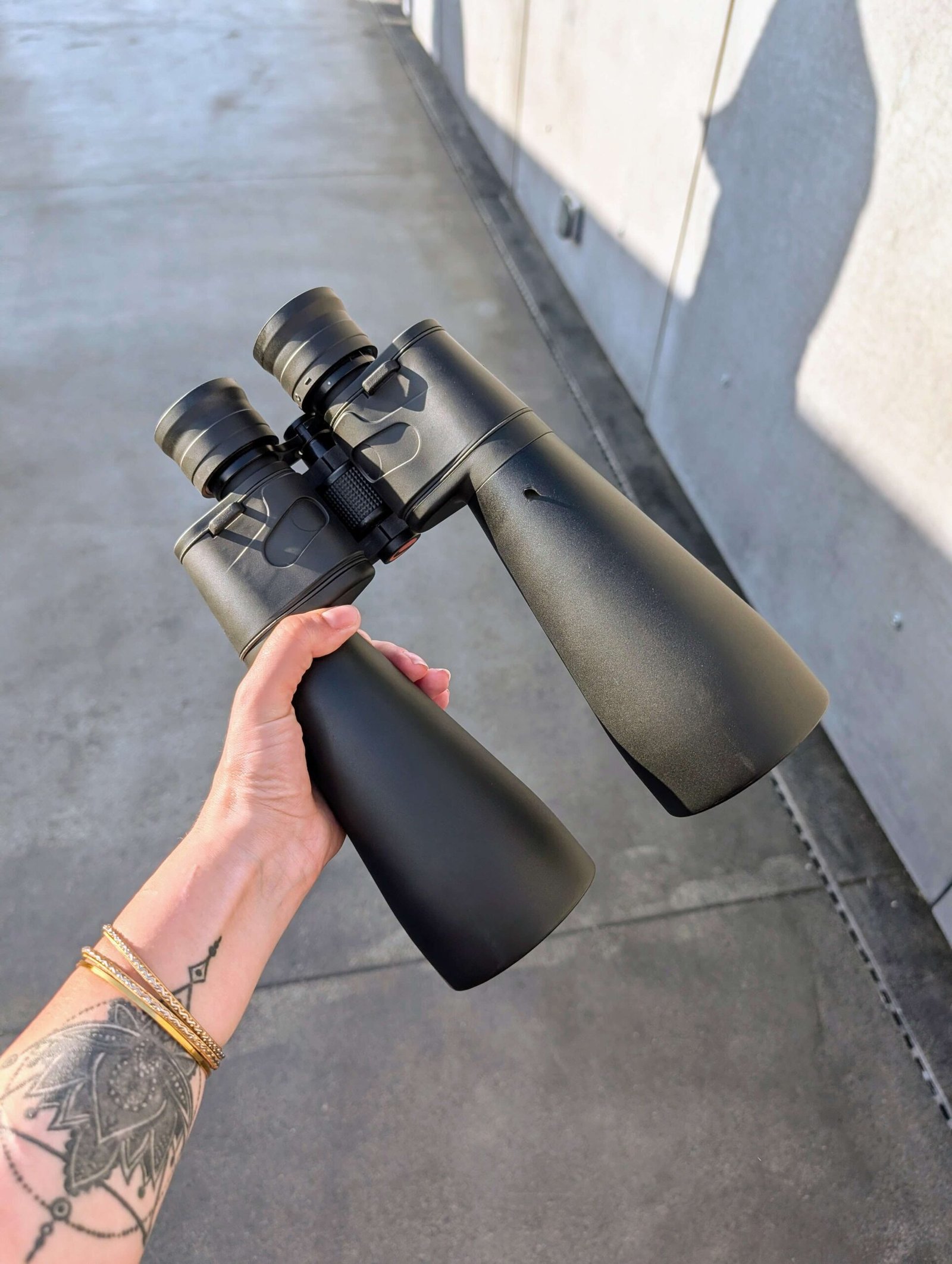 binoculars