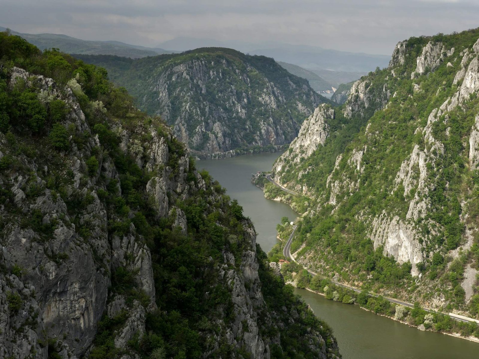 iron gates kazan gorge Cazanele Dunării